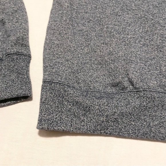 Roots Chicago Womens Hoodie Size XS Sweater Pullover - Picture 14 of 15